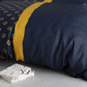 Housse de couette 260x240 cm NIL + taies - Parure asymétrique bleu nuit et or pur coton 57 fils - Finition boutons - Oeko-Tex